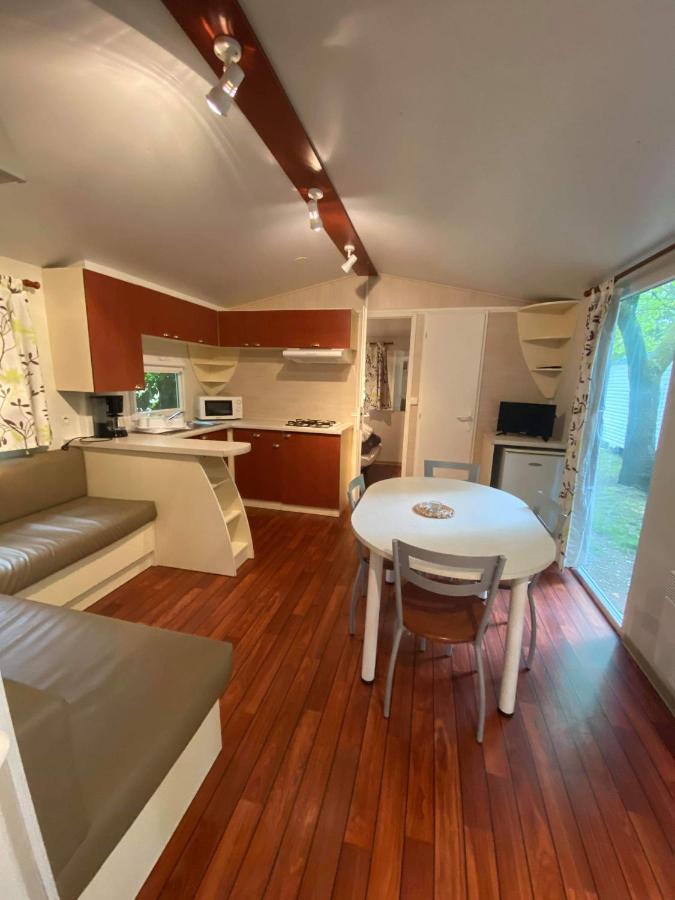 Camping De Baignes Hotel ภายนอก รูปภาพ