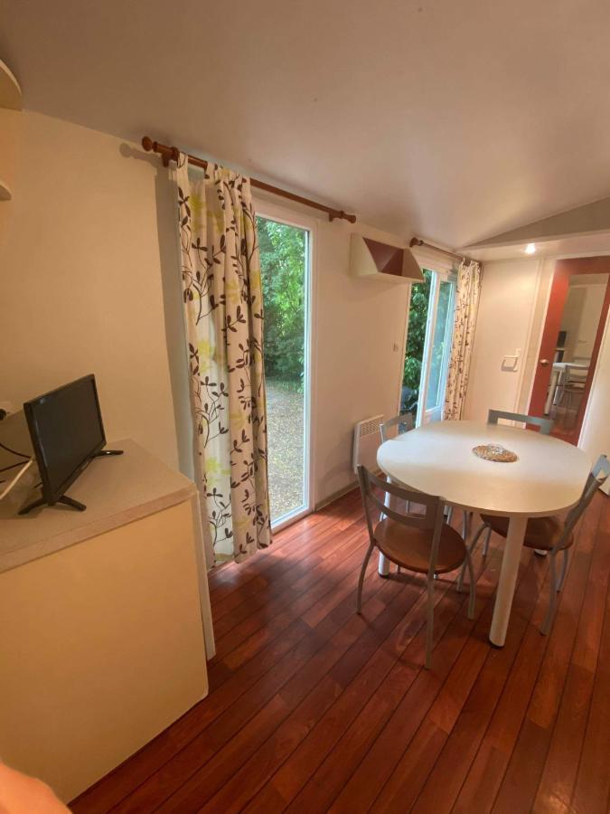 Camping De Baignes Hotel ภายนอก รูปภาพ